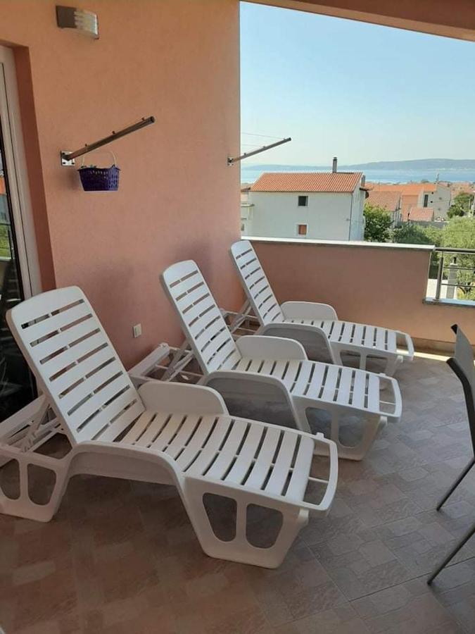 Villa Apartments Brecic 1 Kaštela Exterior foto